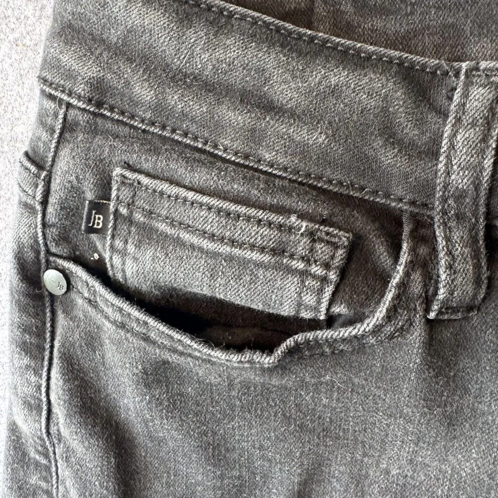 Judy Blue Capri Fit Jeans 9/29 Faded Black Stretch Denim‎